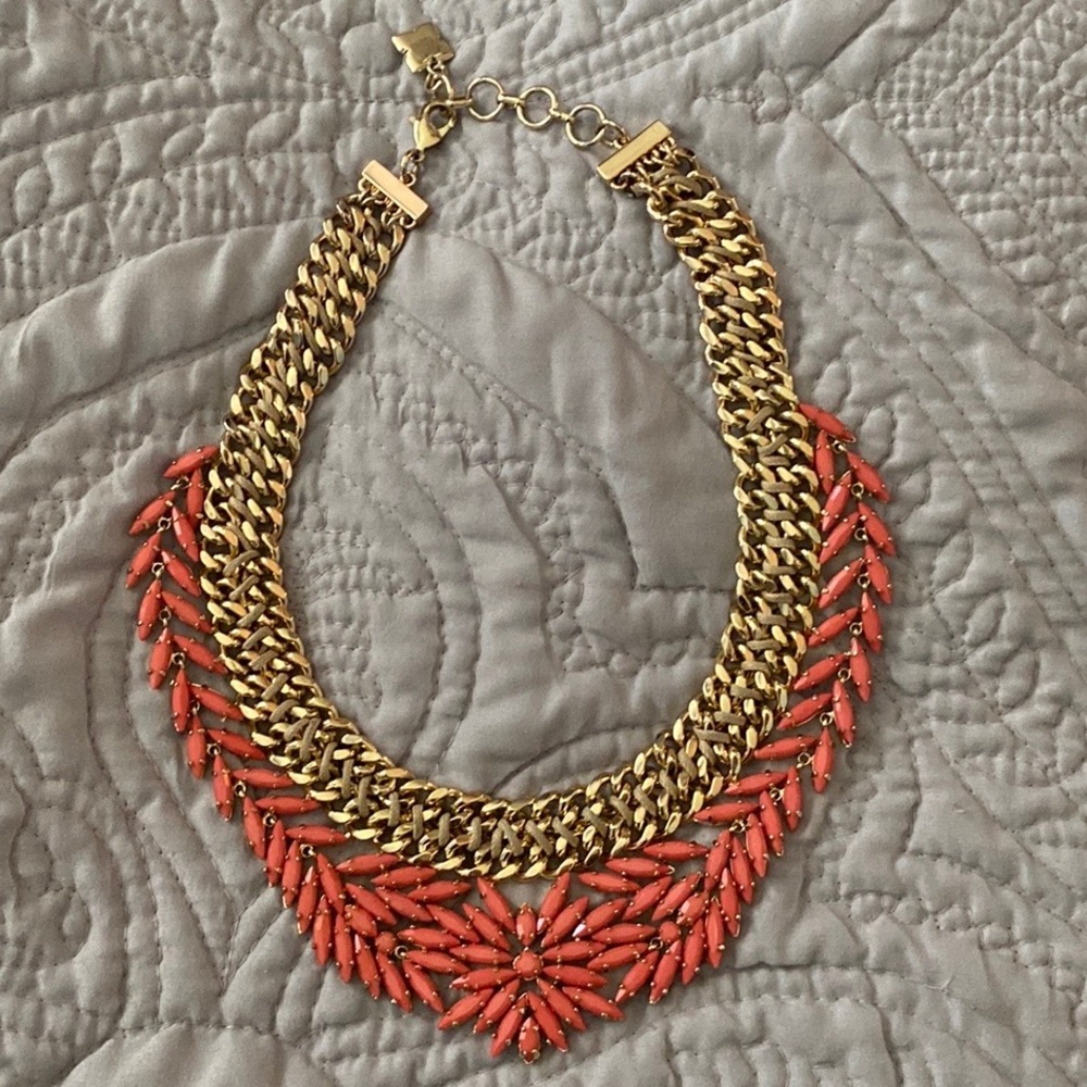 Bcbgmaxazria necklace